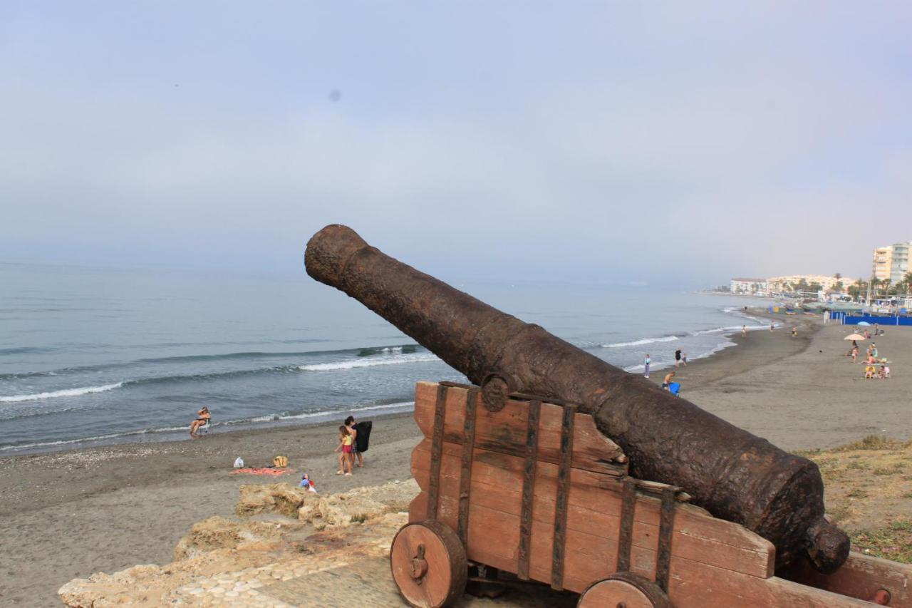Apartamento Frente Al Mar Torrox Bagian luar foto